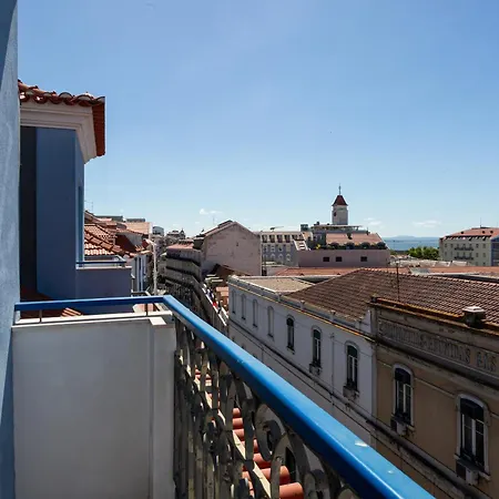 Joivy Modern Flat With River View Near Bica Elevator