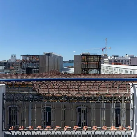 Guestready - Gorgeous With River View * Lisboa