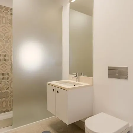 Daire Guestready - Gorgeous With River View *