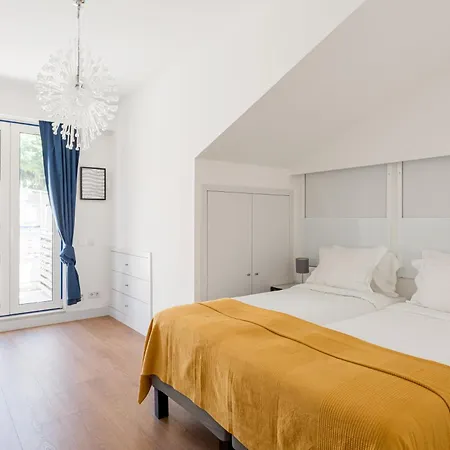 Joivy Modern Flat With River View Near Bica Elevator Apartamento *